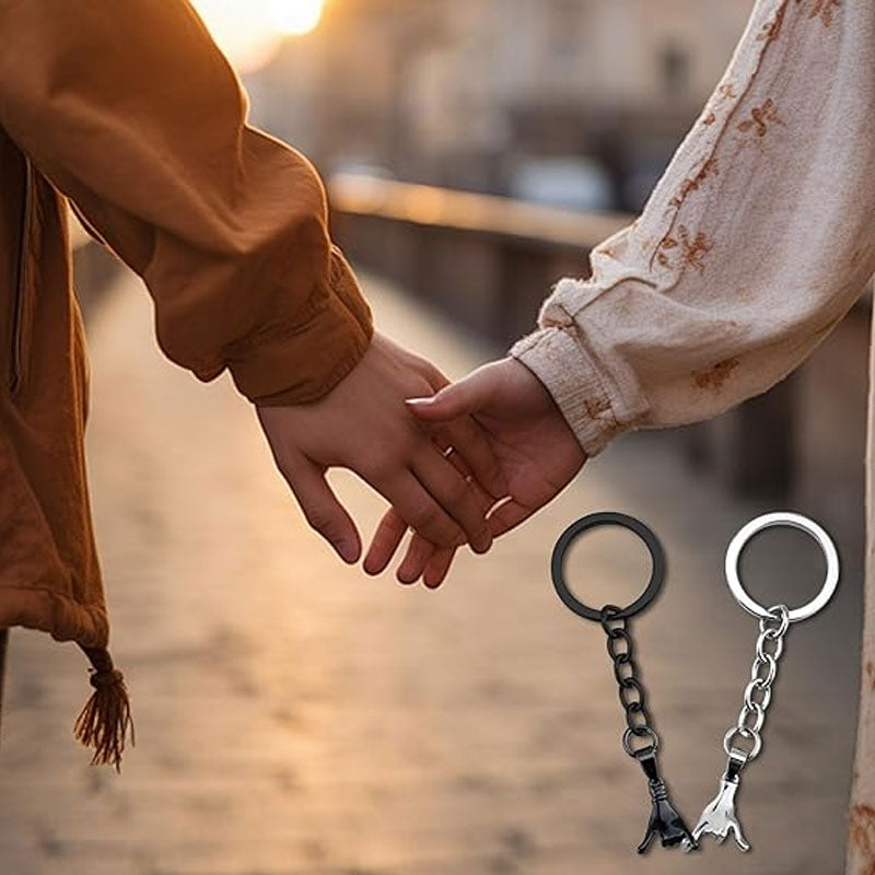 Magnetic Pinky Promise Keychains – Linked Hand Set for Couples & Best Friends 🤞💞