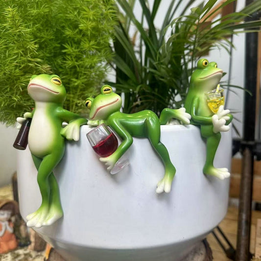 Climbing frog decorations